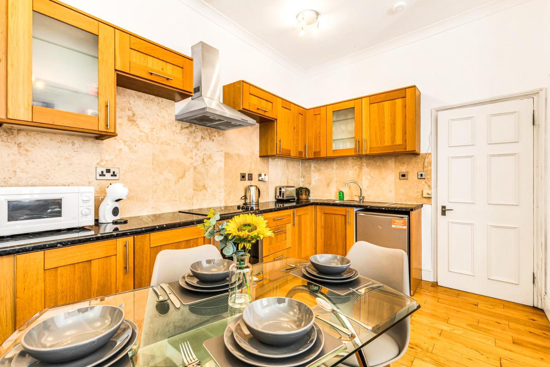 Luxstay2 Earls Court Apartment - Sleeps Up To 8 London Ngoại thất bức ảnh