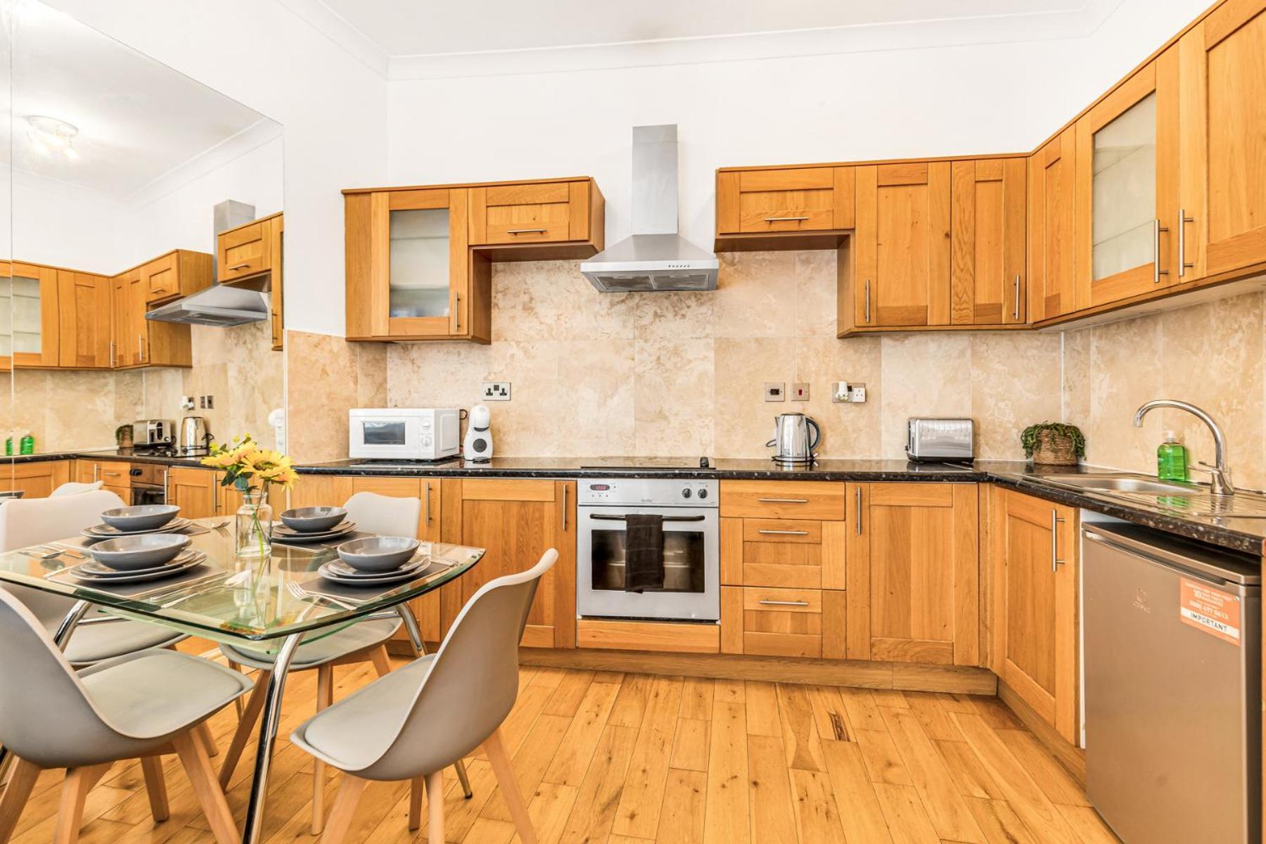 Luxstay2 Earls Court Apartment - Sleeps Up To 8 London Ngoại thất bức ảnh